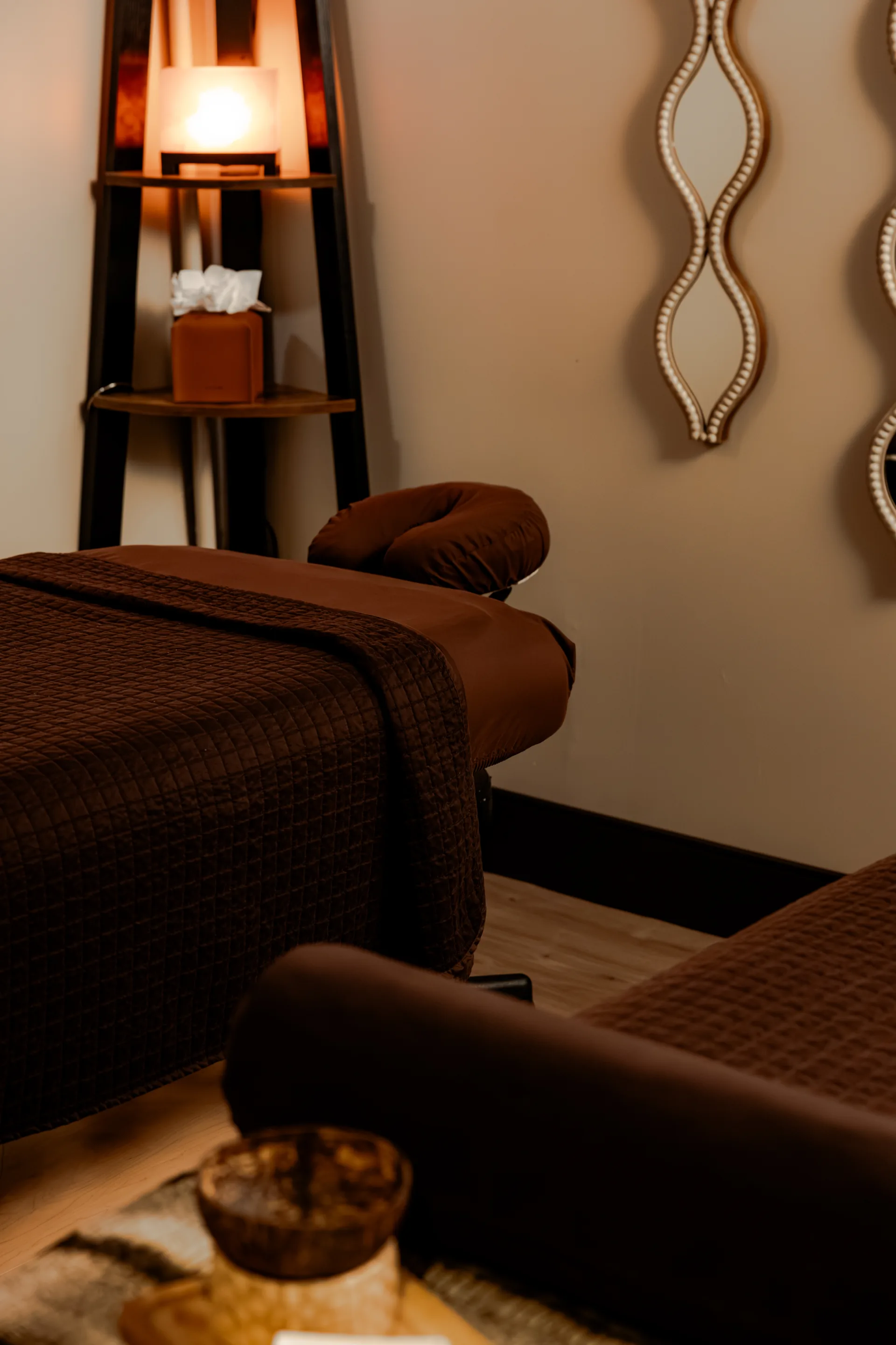 Spavia couples treatment room